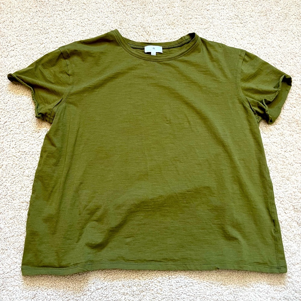 Urban Daisy Olive Oversized Boyfriend Tee